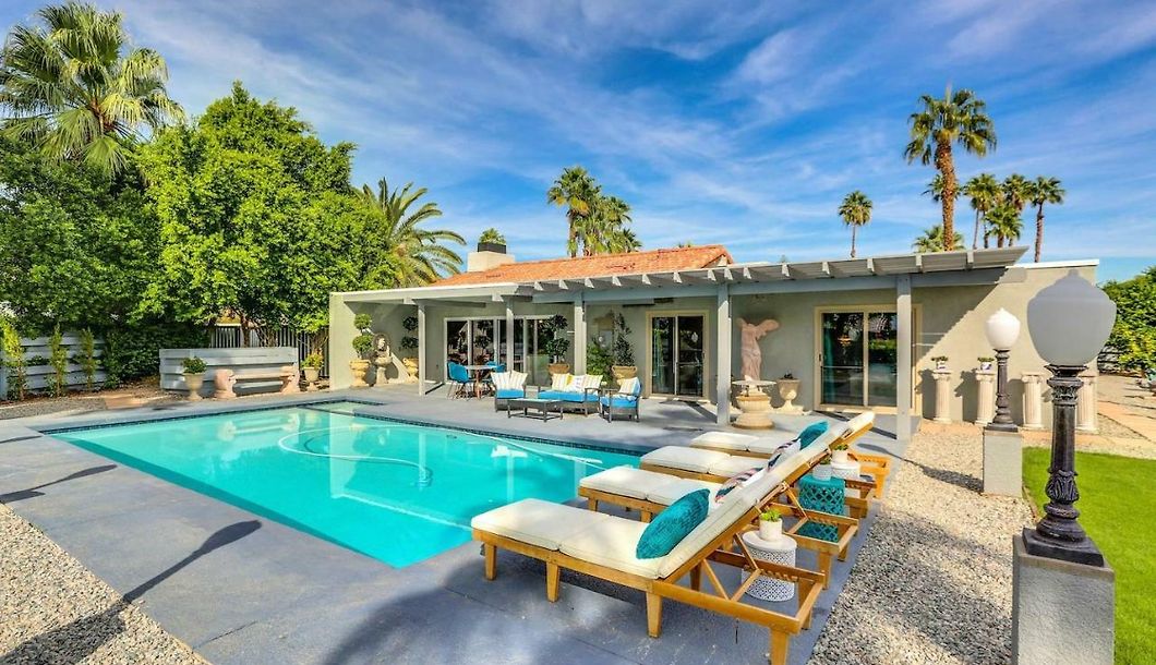 Villa Bright Palm Springs: Villa & Vacation Rentals In Palm Springs